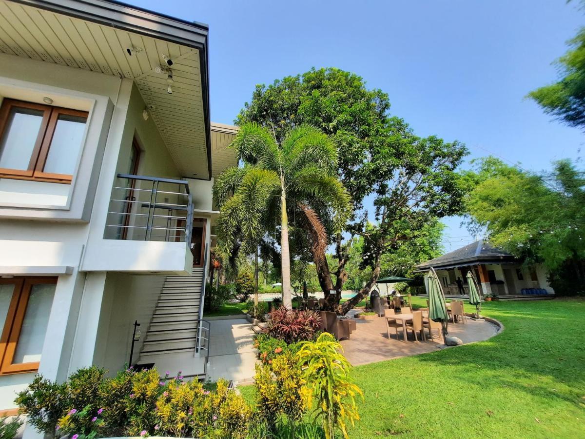 Estancia De Lorenzo Tarlac Extérieur photo
