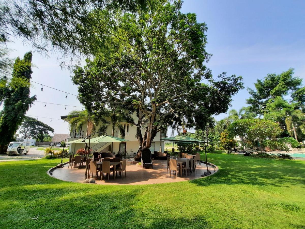 Estancia De Lorenzo Tarlac Extérieur photo