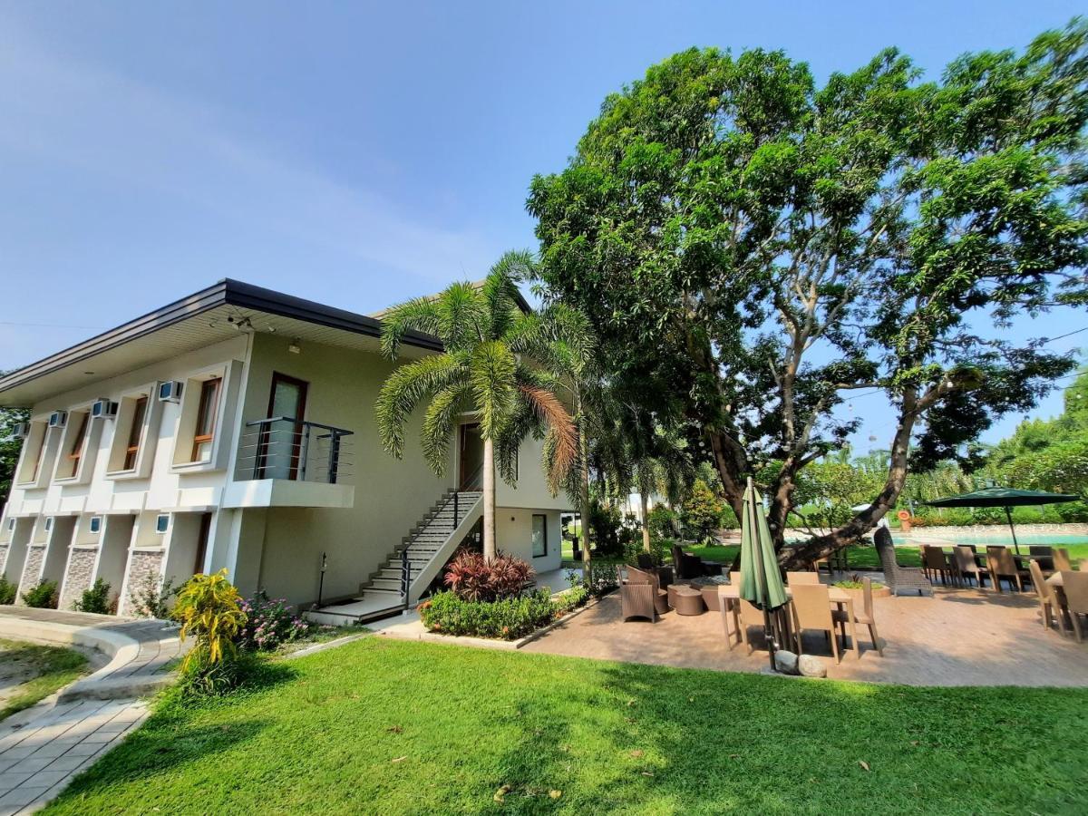 Estancia De Lorenzo Tarlac Extérieur photo